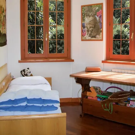 Villa Sleeps 10 Pool Taino